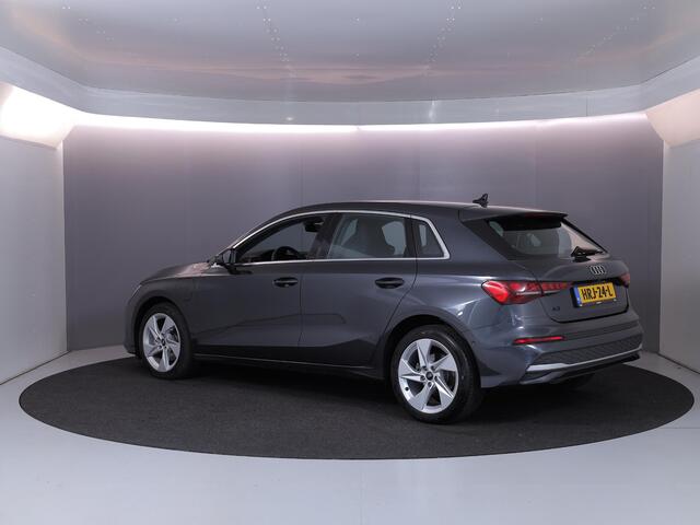 Audi A3 SPORTBACK 40 TFSI e Advanced edition 204 pk s-tronic | SOH 100% | Verlengde garantie | Navigatie | Parkeersensoren (Park assist) | Achteruitrijcamera | Stoelverwarming | Adaptieve cruise control |