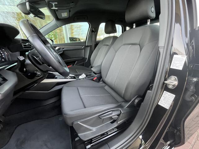 Audi A3 SPORTBACK 30 TFSI Pro Line / Climatronic / PDC Achter / Metalic lak / 16'' LMV