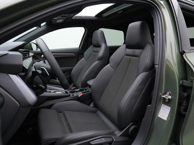 Audi A3 SPORTBACK 40 TFSI e S edition / S-Line | Panoramadak | Achteruitrijcamera | Stoelverwarming | Adaptive Cruise | Navigatie