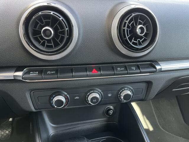 Audi A3 SPORTBACK 1.4 TFSI CoD Sport Lease Edition Airco/Audio/Navi/Pdc