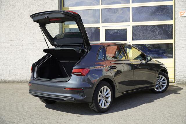 Audi A3 SPORTBACK 30 TFSI Automaat! 5drs Pro Line BJ2022 Lmv 16" | Led | Pdc | App-Connect | Virtual cockpit | Climate control | Cruise control | Getint glas