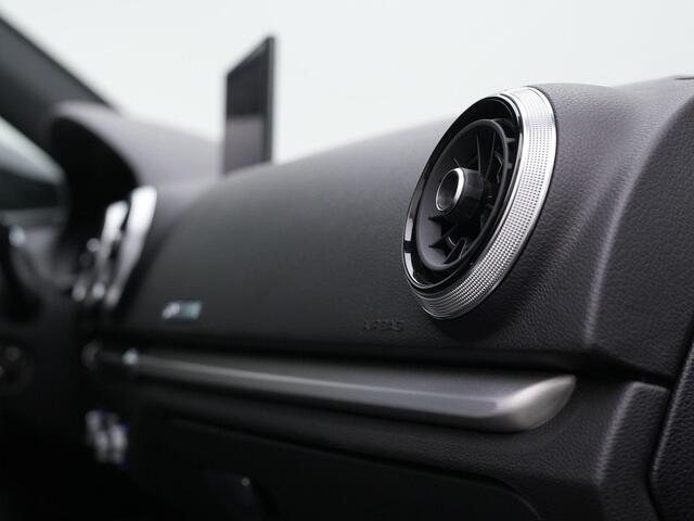 Audi A3 SPORTBACK 35 TFSI 150 pk S-tronic Advance Sport | Navigatie | Stoelverwarming | Carplay | Parkeersensoren achter