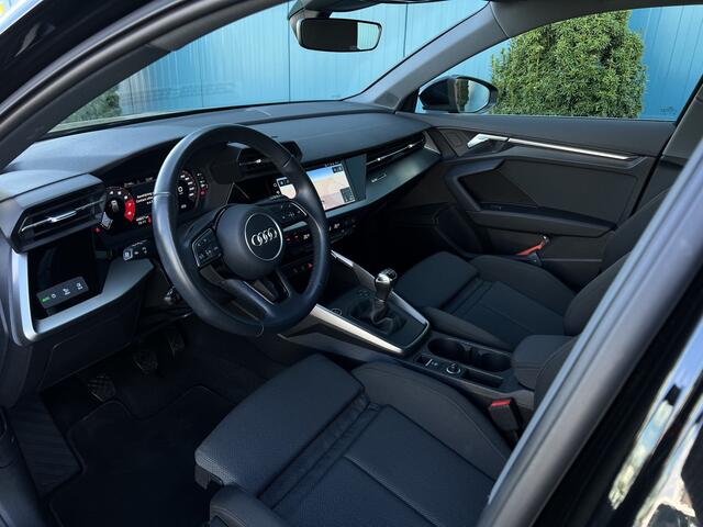 Audi A3 SPORTBACK 30 TFSI Advanced edition S-tronic AUT. CARPLAY | CRUISE | DIGI.DASHB | NAV | LED | PDC | ECC 1'EIG