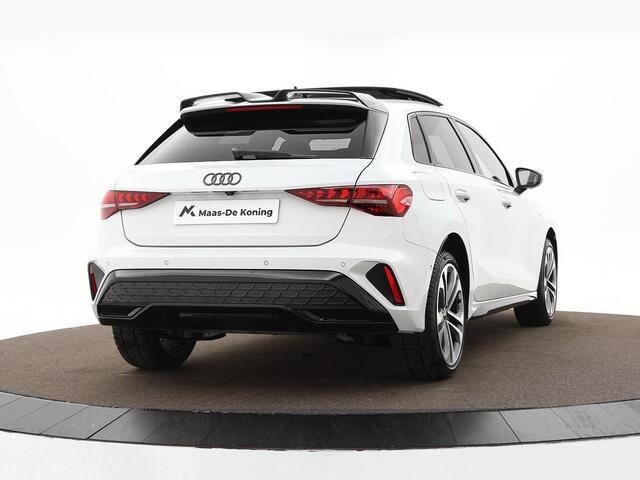 Audi A3 SPORTBACK 45 TFSIe 272pk S-Tronic S Edition Competition · SOH 100% · Panoramadak · Camera · Lederen Bekleding · Elek. Stoel Bestuurder · Elek. Achterklep · Dodehoeksensor · Garantie t/m 24-06-2030 of 100.000km