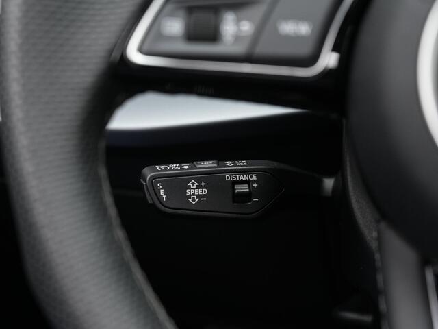 Audi A3 SPORTBACK 40 TFSI e 204 pk S edition / S-Line | Panoramadak | Achteruitrijcamera | Stoelverwarming | Adaptive Cruise | Navigatie