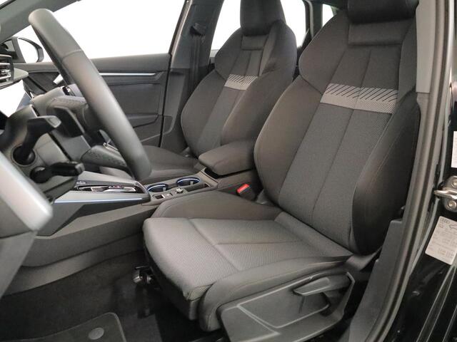 Audi A3 SPORTBACK 40 TFSI e Advanced edition | Camera| Stoelverwarming | Sfeerverlichting |