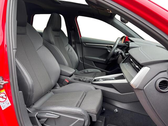 Audi A3 SPORTBACK 35 TFSI 2x S-Line ? Pano ? LED ? Camera