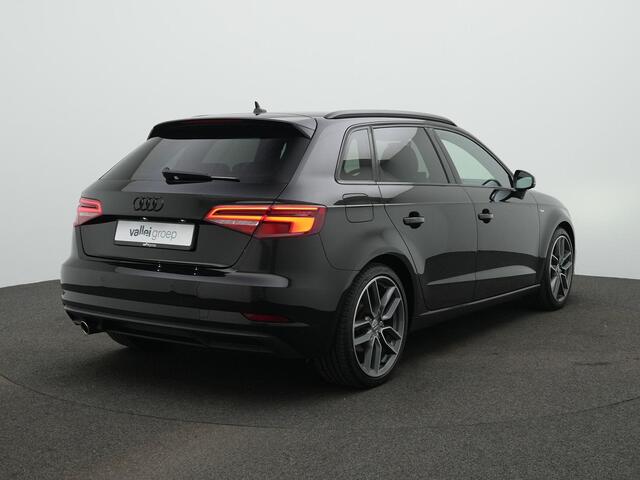 Audi A3 SPORTBACK 30 TFSI 116 pk S-tronic S-Line | Bang & Olufsen | Stoelverwarming | Navigatie | Keyless Entry | Parkeersensoren voor/achter