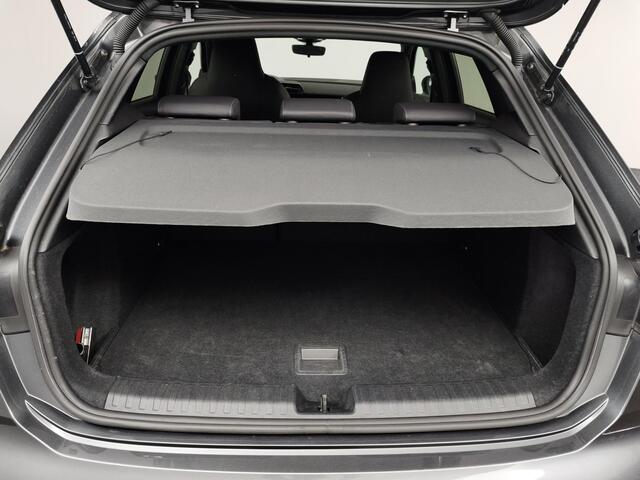 Audi A3 SPORTBACK 35 TFSI S edition Automaat | Leer | Navigatiesysteem | Android Auto / Apple Carplay