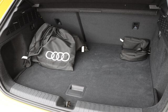 Audi A3 SPORTBACK 40 TFSI e S Edition 204pk S-Tronic | SOH 98% l Zwart Optiek Plus | Afneembare trekhaak