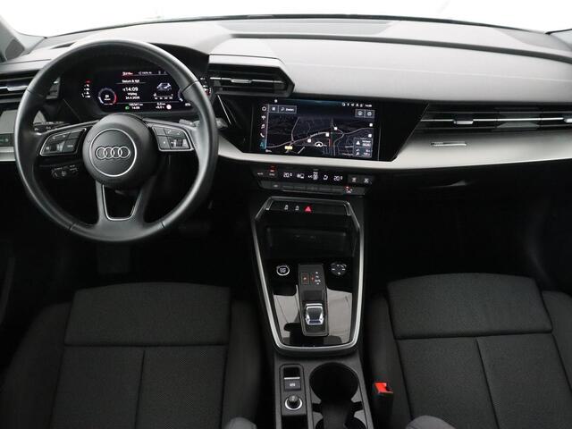 Audi A3 SPORTBACK 30 TFSI Advanced edition | Sportstoelen | Carplay | Virtual Cockpit | Audi Sound | Navigatie | Full LED | Parkeerhulp | Climate control | Bluetooth | Cruise control | DAB