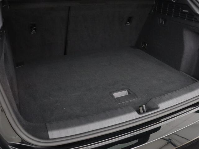 Audi A3 SPORTBACK 30 TFSI Advanced edition | Sportstoelen | Carplay | Virtual Cockpit | Audi Sound | Navigatie | Full LED | Parkeerhulp | Climate control | Bluetooth | Cruise control | DAB