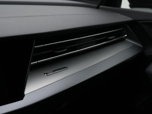 Audi A3 SPORTBACK 40 TFSI e 204 pk S edition / S-Line | Panoramadak | Achteruitrijcamera | Stoelverwarming | Adaptive Cruise