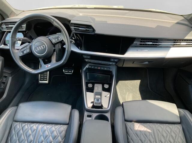 Audi A3 SPORTBACK 45 TFSI e S line | Leder | 360 camera | Navigatie