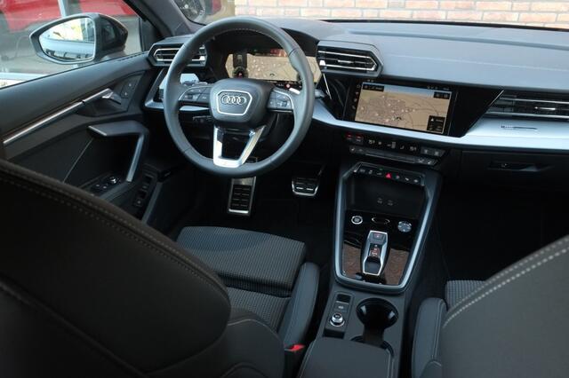 Audi A3 SPORTBACK 40 TFSI e S-LINE | Trekhaak | Camera | Navigatie