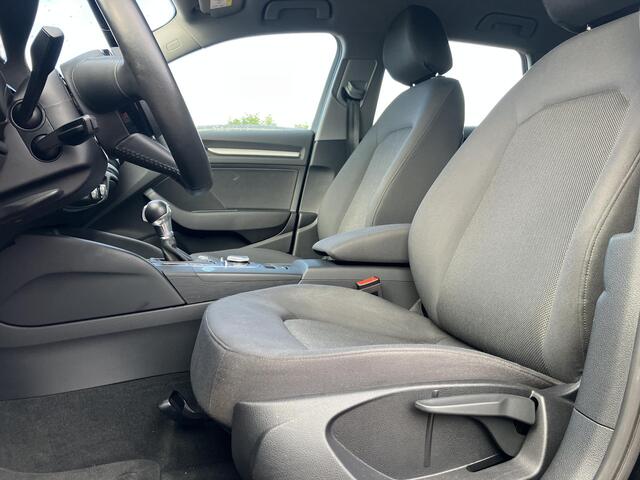 Audi A3 SPORTBACK 40 e-tron Advance Sport | Trekhaak | Camera | 100% onderhouden