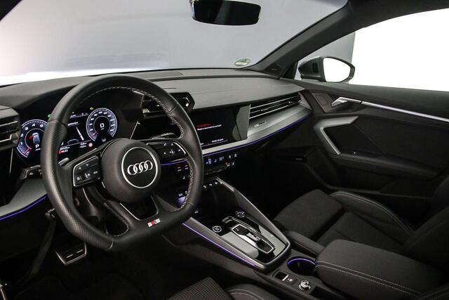Audi A3 SPORTBACK 35 TFSI S edition | Adaptive cruise control | SONOS audio | LED matrix koplampen | Navigatie | Achteruitrijcamera