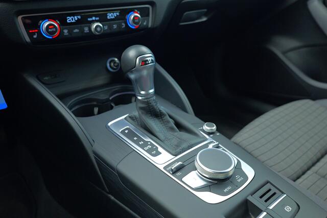 Audi A3 SPORTBACK 35 TFSI CoD Design Pro Line Plus | Automaat | Stoelverwarming | Cruise control