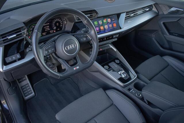 Audi A3 SPORTBACK 45 TFSIe Competition Sline PANO S3 CAMERA