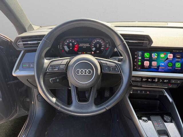 Audi A3 SPORTBACK 30 TFSI Business edition Carplay, Android Auto, Led Matrix, Sport Interieur, Privacy Glass
