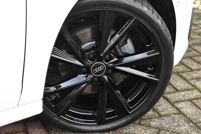 Audi A3 SPORTBACK 35 TFSI 150pk Pano El-Klep Keyless Optic-black Carplay