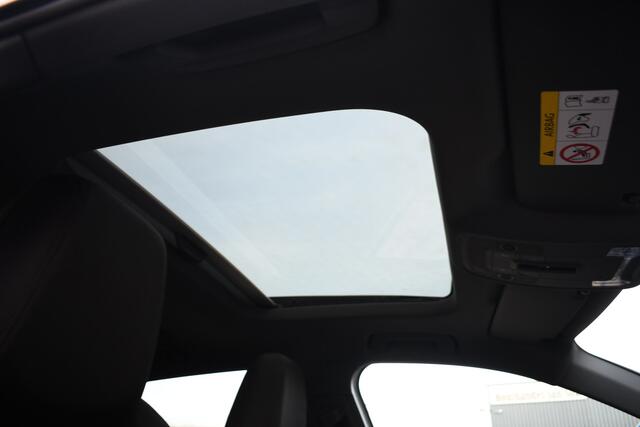 Audi A3 SPORTBACK 35 TFSI 150pk Pano El-Klep Keyless Optic-black Carplay