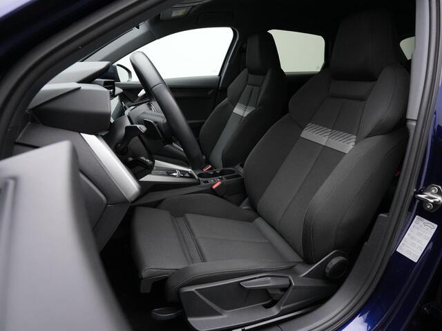 Audi A3 SPORTBACK 40 TFSI e 204 pk S-Line | Elektrische achterklep | Stoelverwarming | Carplay | Keyless Entry