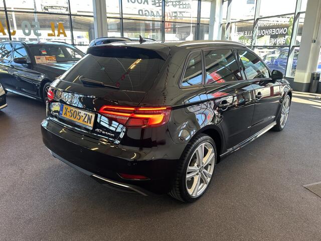 Audi A3 SPORTBACK 40 e-tron Advance S-Line 204PK | Digital dashboard | Adaptieve cruise control | Climate control | Stoelverwarming | Achteruitrijcamera | Matrix LED | 18''INCH LM