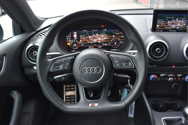 Audi A3 SPORTBACK 30 TFSI 2x S-Line Edition Virtual cockpit, Afgevlakt stuurwiel, Dynamic LED, NL-auto