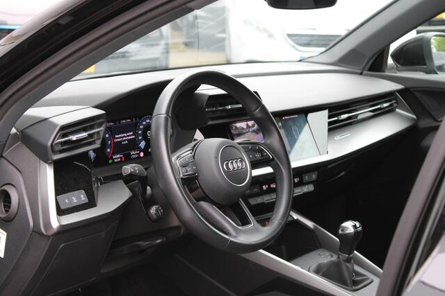 Audi A3 SPORTBACK 30 TFSI Advanced edition