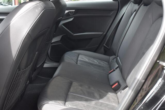 Audi A3 SPORTBACK 35 TFSI S edition S-line | Leder | Adaptieve Cruise | Navi | Carplay | 12 mnd BOVAG garantie | Whatsapp 06-53188999