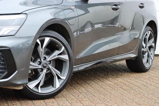 Audi A3 SPORTBACK 40 TFSI e S-Line Edition 204pk S-Tronic | Carplay | Parkassist | ACC | Elektrische stoelen