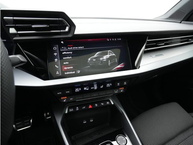Audi A3 SPORTBACK 40 TFSI e S edition / S-Line | Panoramadak | Navigatie | Stoelverwarming | Adaptive Cruise