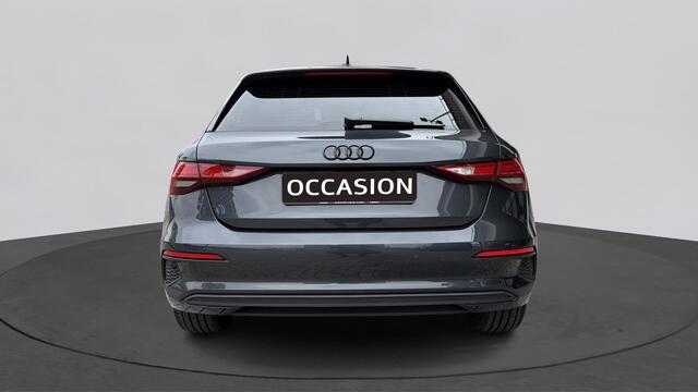 Audi A3 SPORTBACK 30 TFSI 110Pk Pro Line / 17" LMV / Parkeerhulp Achter