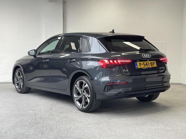 Audi A3 SPORTBACK 30 TFSI Advanced edition | 1e-EIG. | 18" LMV | ZWART OPTIEK | ORG.NL |