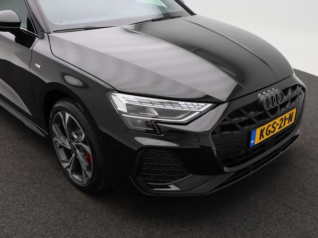 Audi A3 SPORTBACK 45 TFSI e | S edition Competition | 18 inch | Privacy glas | Panoramadak | Sonos 3D| Rode remzadels |