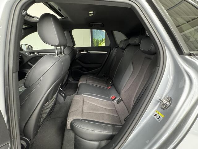 Audi A3 SPORTBACK 35 TFSI CoD Design Pro Line Plus | Panoramadak | Parkeersensoren | Lichtmetalen velgen 18'' | Apple CarPlay / Android Auto |