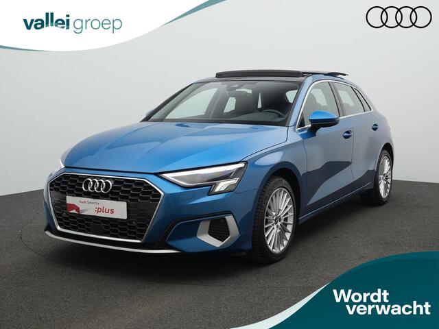 Audi A3 SPORTBACK 30 TFSI 110 pk S-tronic Ambition | Panoramadak | Sportstoelen | Navigatie | Parkeersensoren achter
