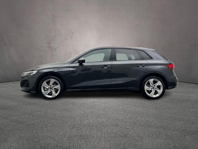 Audi A3 SPORTBACK 40 TFSI e 204 PK Advanced edition | 17 -Inch | Stoelverwarming | Ambient-lightning | Assistentie-Pack | All-Season | Privacy-Glass | Achteruitrijcamera |