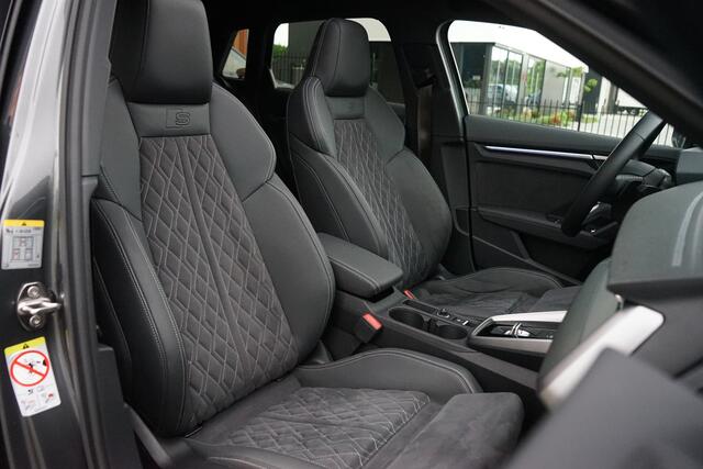 Audi A3 SPORTBACK 45 TFSI e S-line 245PK Panodak RS Stoelen Matrix B&O Massage VOL!