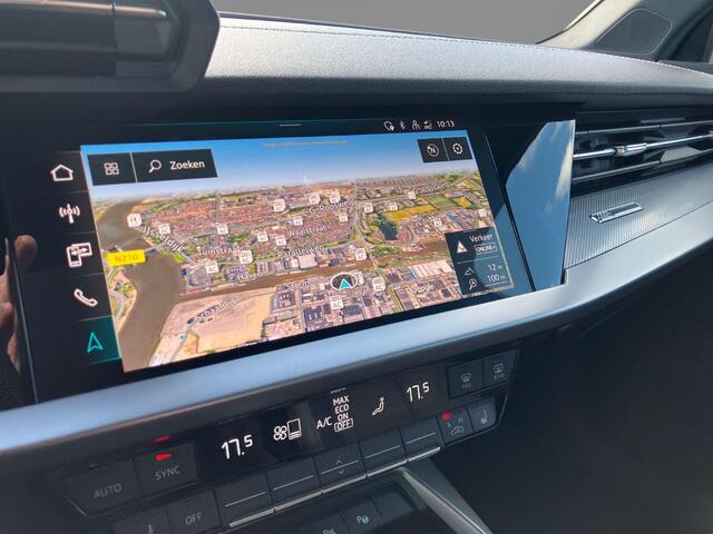 Audi A3 SPORTBACK 40 TFSIe 150kW/204PK S Line · Panoramadak · Stoelverwarming · Apple/Android Car Play · Drive select · Leder/Stof