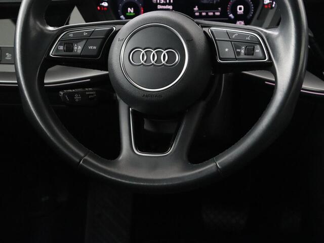 Audi A3 SPORTBACK 40 TFSIe Advanced edition | SOH 91,7% | Stoelverwarming | Carplay | Sportstoelen | Sfeerverlichting | Virtual Cockpit | Camera | Navigatie | Full LED | Bluetooth | Climate control | Cruise control | PHEV | Plug In