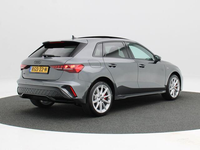 Audi A3 SPORTBACK 45 TFSI e | S edition Competition | | 18 inch velgen | Sonos 3d | Ambient lighting | Privacyglas Panoramadak |