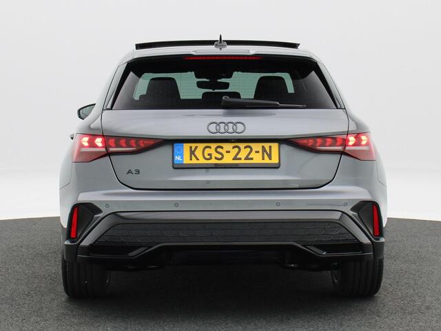 Audi A3 SPORTBACK 45 TFSI e | S edition Competition | | 18 inch velgen | Sonos 3d | Ambient lighting | Privacyglas Panoramadak |