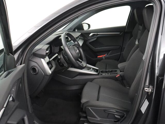 Audi A3 SPORTBACK 30 TFSI Advanced edition | Park Assist | Carplay | Virtual Cockpit | Sportstoelen | Navigatie | Climate control | Full LED | Cruise control | Bluetooth