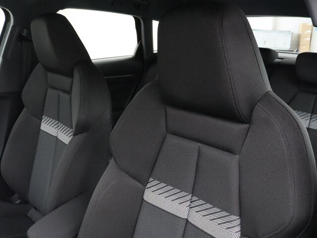 Audi A3 SPORTBACK 30 TFSI Advanced edition | Park Assist | Carplay | Virtual Cockpit | Sportstoelen | Navigatie | Climate control | Full LED | Cruise control | Bluetooth