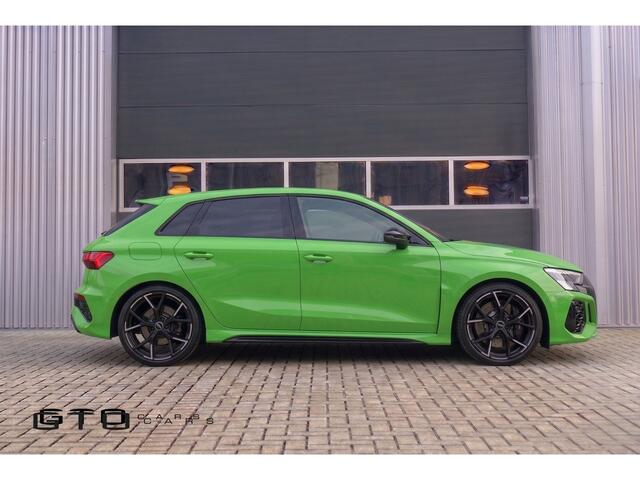 Audi A3 SPORTBACK 2.5 TFSI RS 3 quattro | Matrix | Pano | B&O | Carbon | Keramisch | Kermit