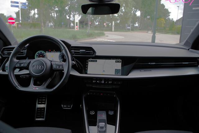 Audi A3 SPORTBACK 45 TFSI e S-Line Edition Competition 245 PK PHEV, Panoramadak, Adap. Cruise Control, Carplay
