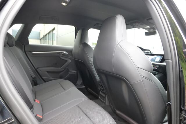 Audi A3 SPORTBACK 45 TFSI e S edition 245 PK | S line | All-Season | Elektrische klep | Sportstoelen | Dodehoeksensoren | 18 inch | Stoelverwarming | Keyless | Dealer Onderhouden | Draadloos Laden