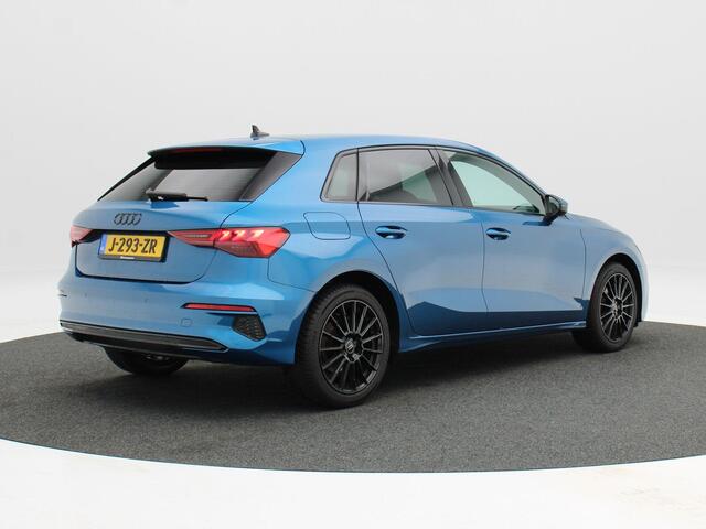 Audi A3 SPORTBACK 30 TFSi 110 Pk Business edition | Trekhaak | Cruise Control | Climatronic | Parkeersensoren | CarPlay | Navigatie | 17 Inch